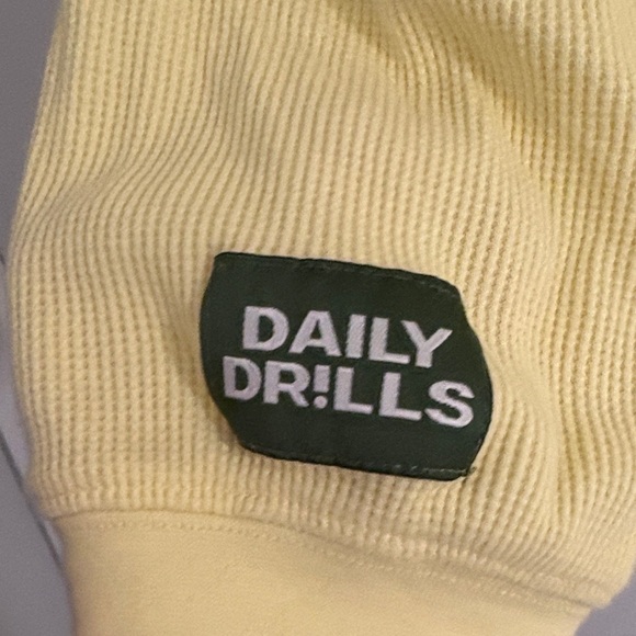 Daily Drills Yellow Lemonade Thermals Set xs/s - Picture 3 of 7